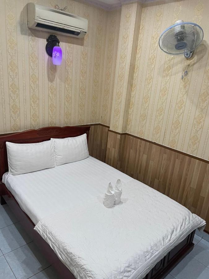 Hotel Cat Tien Sa Хошимин Экстерьер фото